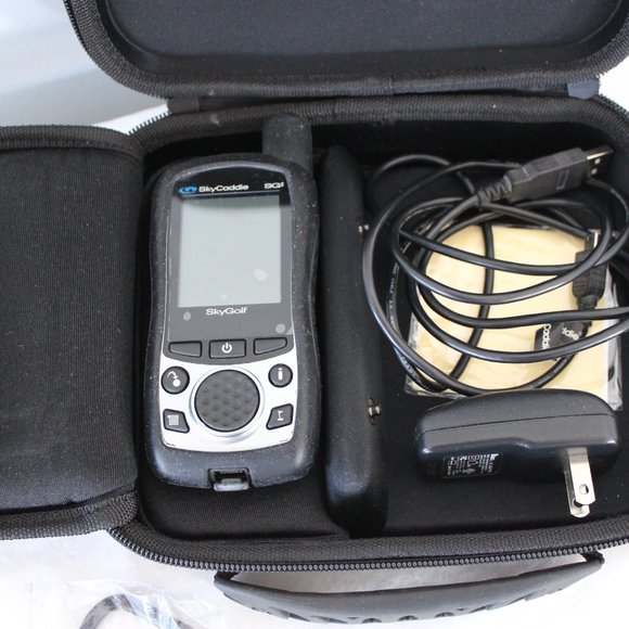 SkyCaddie SG5 Rangefinder - Picture 3 of 9